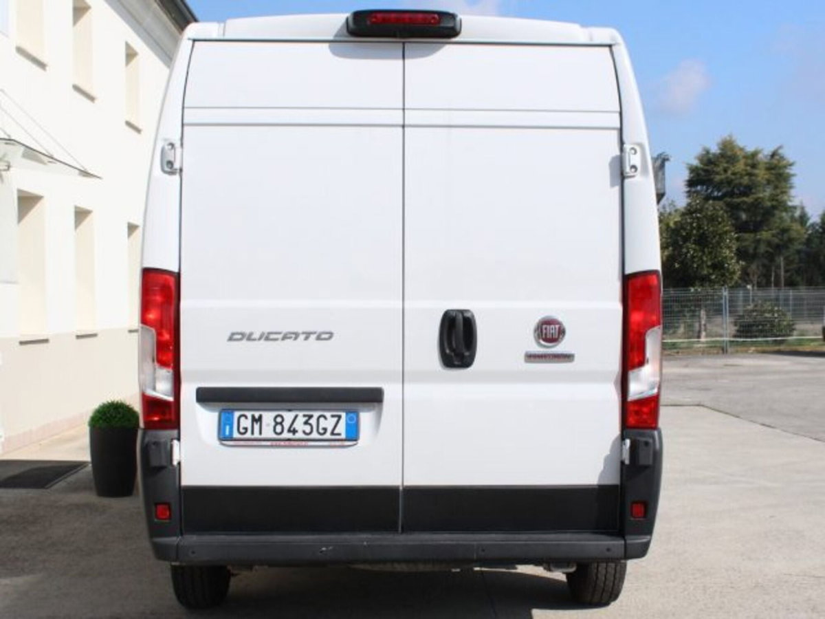 Fiat Ducato Furgone Vetrato 35 MH2 2.2 mjt3 140cv  serie 8 (3)
