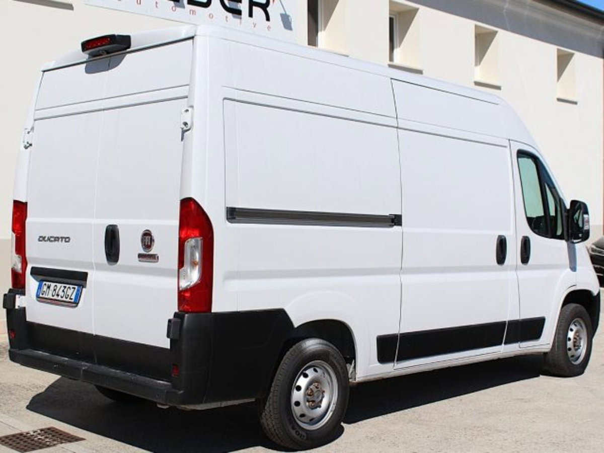 Fiat Ducato Furgone Vetrato 35 MH2 2.2 mjt3 140cv  serie 8 (5)