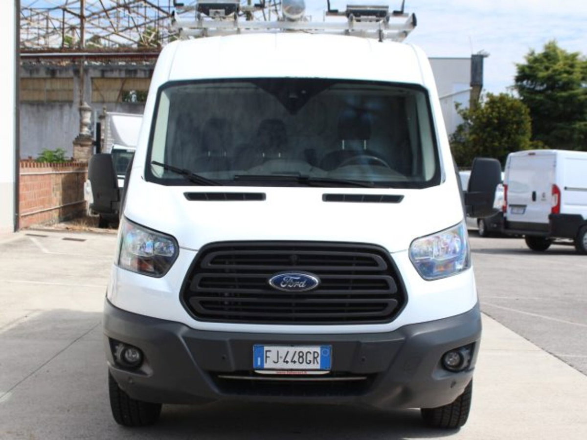 Ford Transit Furgone 350 2.0TDCi EcoBlue 4WD 130 PL-TM Furgone Entry (2)