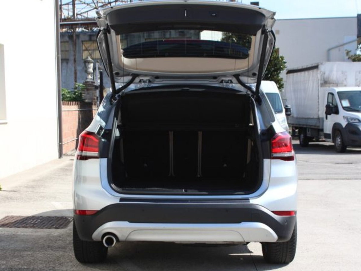BMW X1 xDrive25e Business Advantage (5)