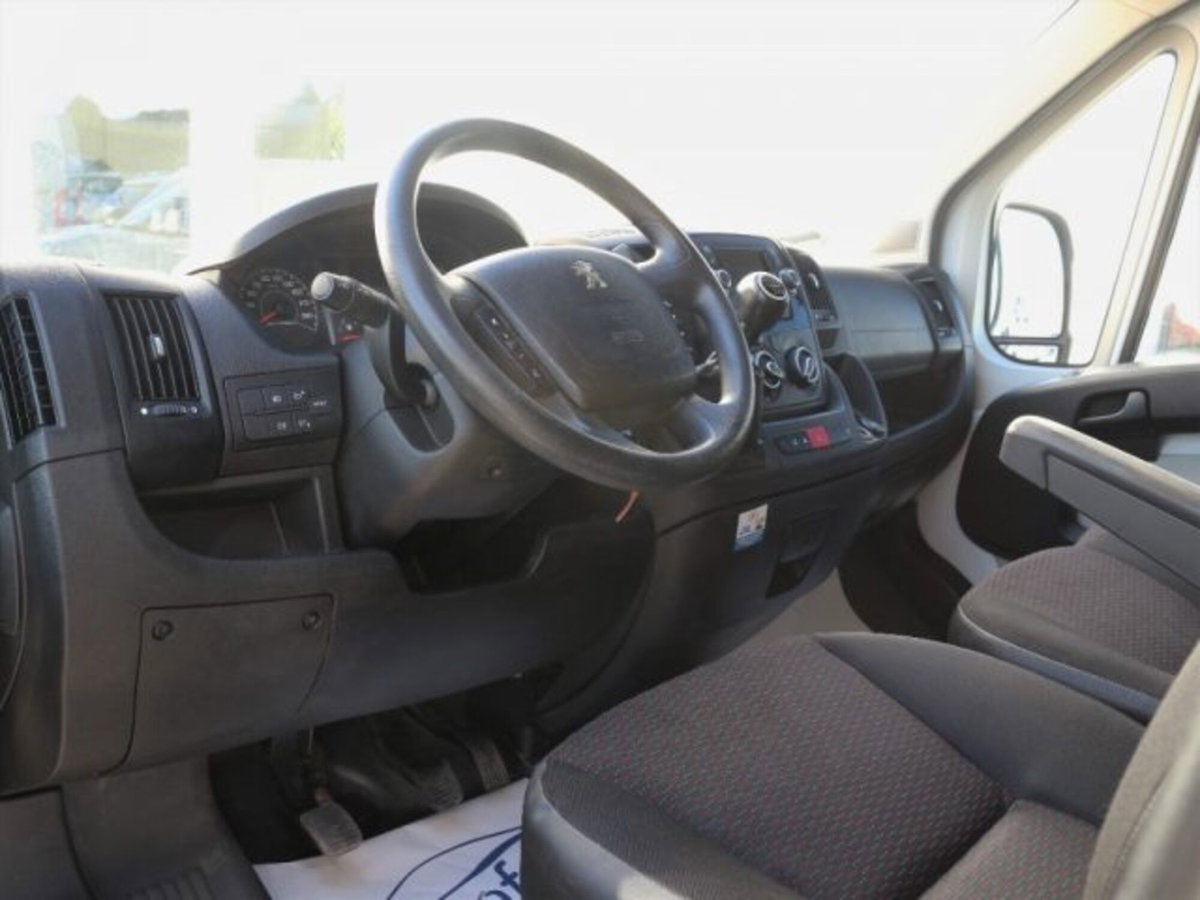 Peugeot Boxer Furgone 330 2.0 BlueHDi PC-TN Furgone (7)