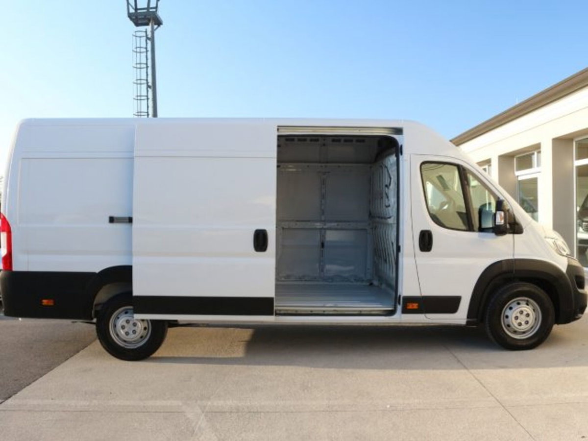 Citroen Jumper Furgone Heavy 35 L4H2 2.2 diesel 140cv S&S (8)