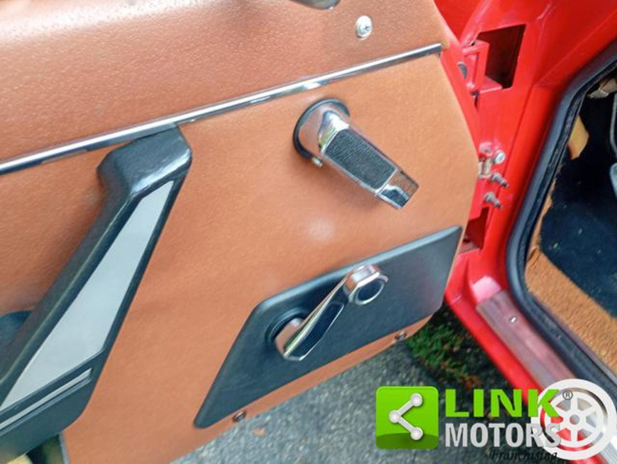 Alfa Romeo Spider 2.0 Veloce (14)