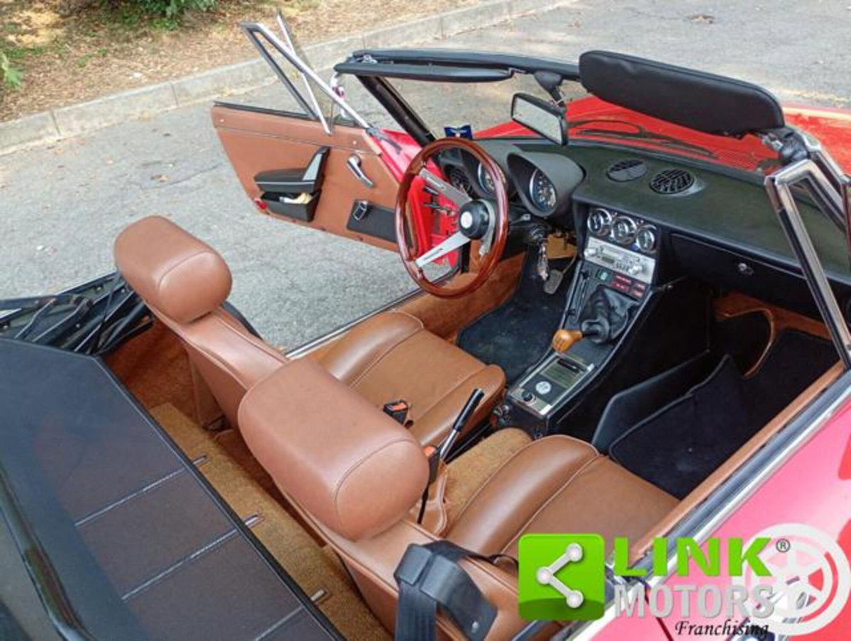 Alfa Romeo Spider 2.0 Veloce (16)