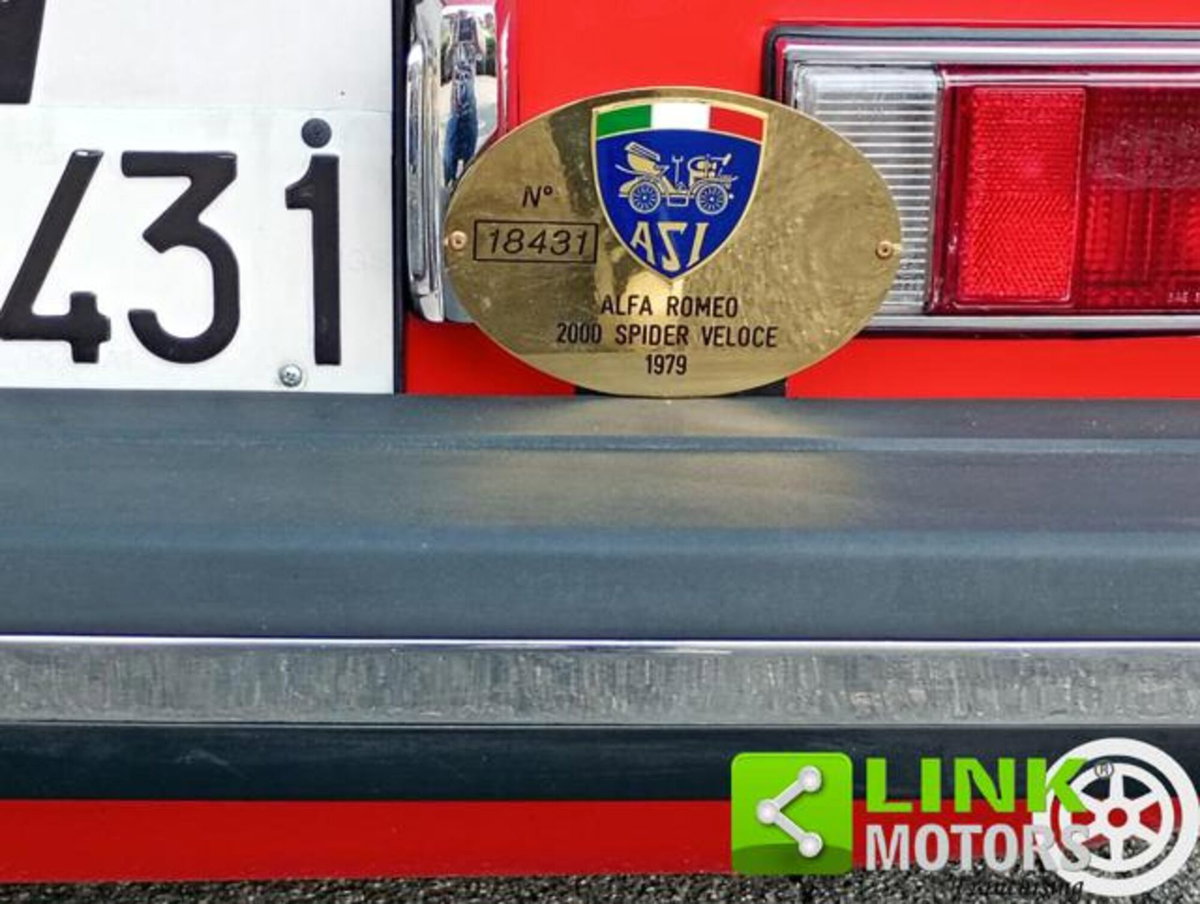 Alfa Romeo Spider 2.0 Veloce (7)