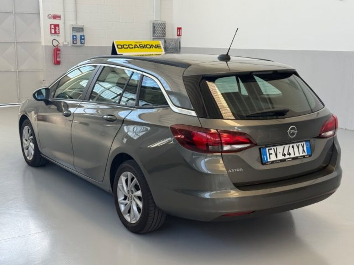 Opel Astra Station Wagon 1.6 CDTi 110CV Start&Stop Sports Business (7)