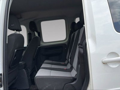 Volkswagen Caddy 2.0 TDI 122 CV 4MOTION Comfortline (6)