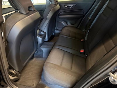 Volvo V60 Cross Country 2.0 b4 Ultimate awd auto (9)