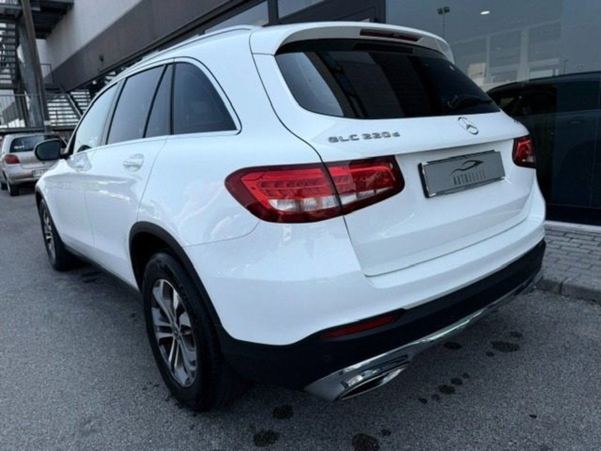 Mercedes-Benz GLC SUV 220 d 4Matic Executive (3)