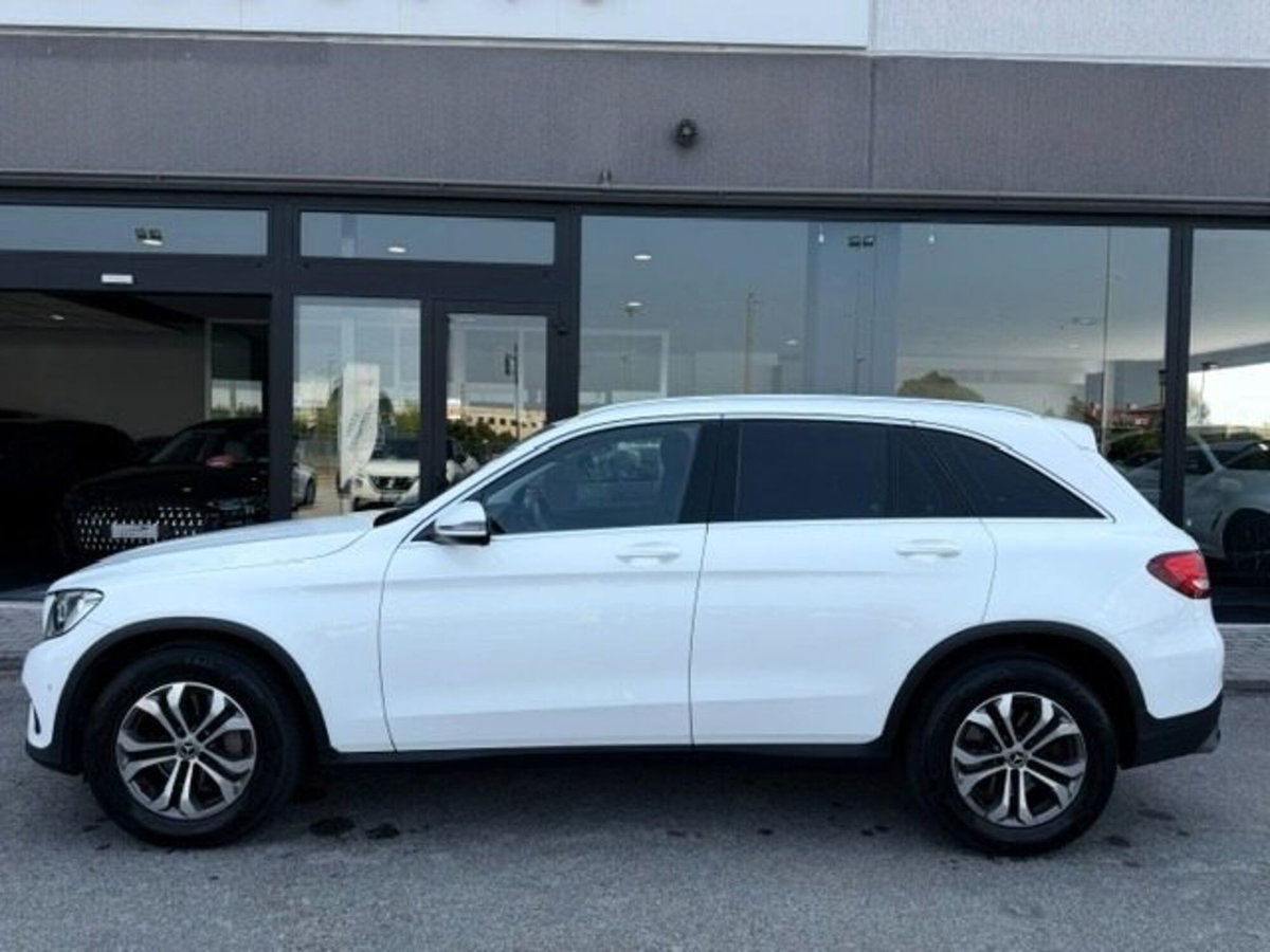 Mercedes-Benz GLC SUV 220 d 4Matic Executive (6)