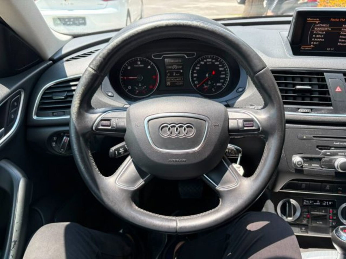Audi Q3 2.0 TDI 177 CV quattro S tronic (11)