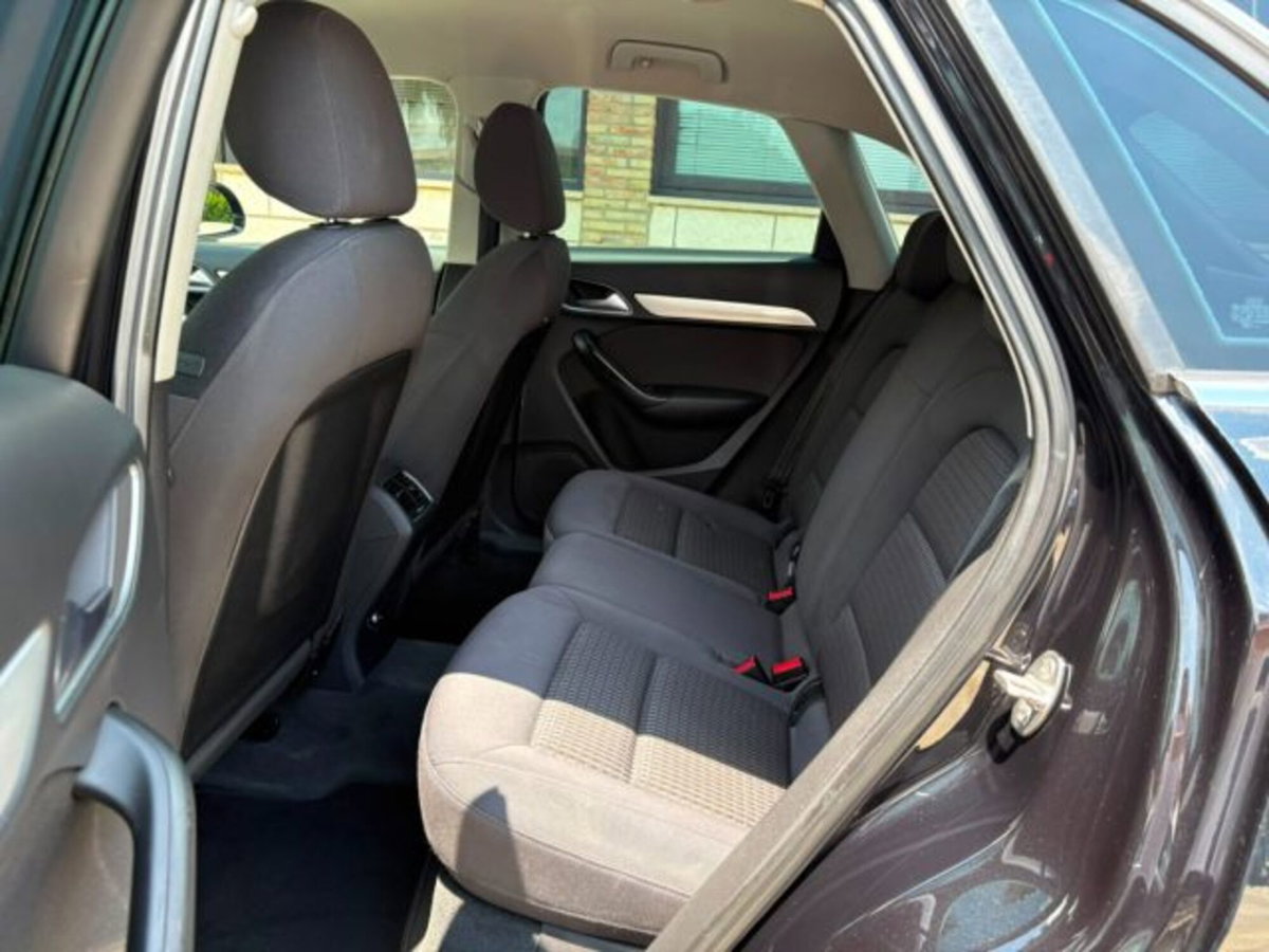 Audi Q3 2.0 TDI 177 CV quattro S tronic (9)