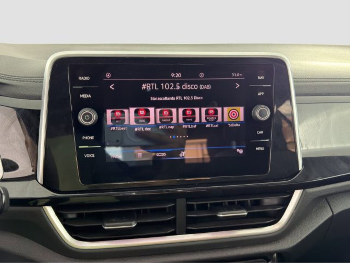Volkswagen T-Roc 1.0 TSI R-Line (17)