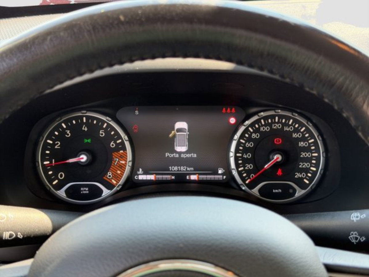 Jeep Renegade 1.0 T3 Limited (15)