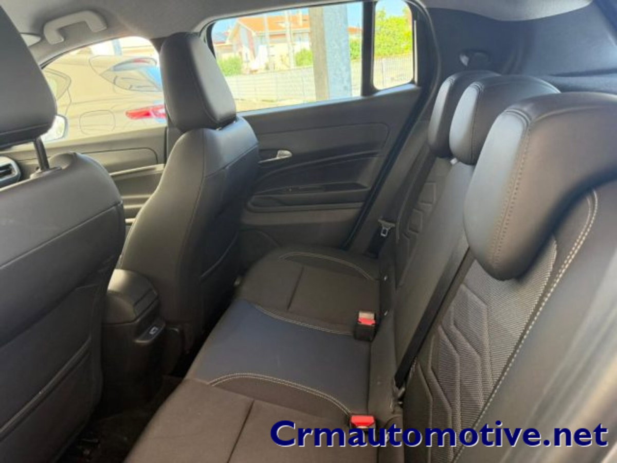 Jeep Avenger 1.2 turbo Summit fwd 100cv (6)