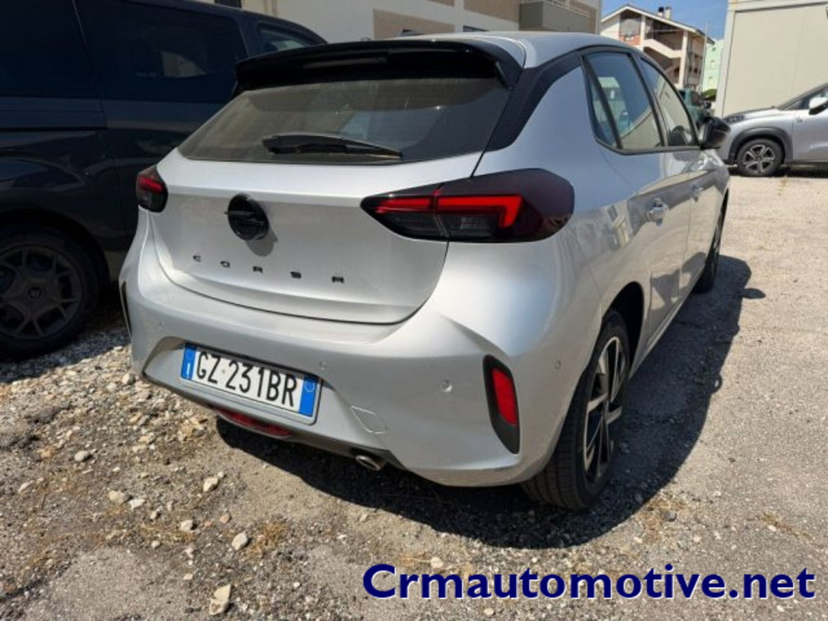 Opel Corsa 1.2 100 CV GS Line (4)