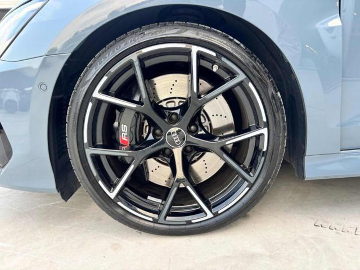 Audi RS 3 Sportback 3 TFSI quattro S tronic (11)