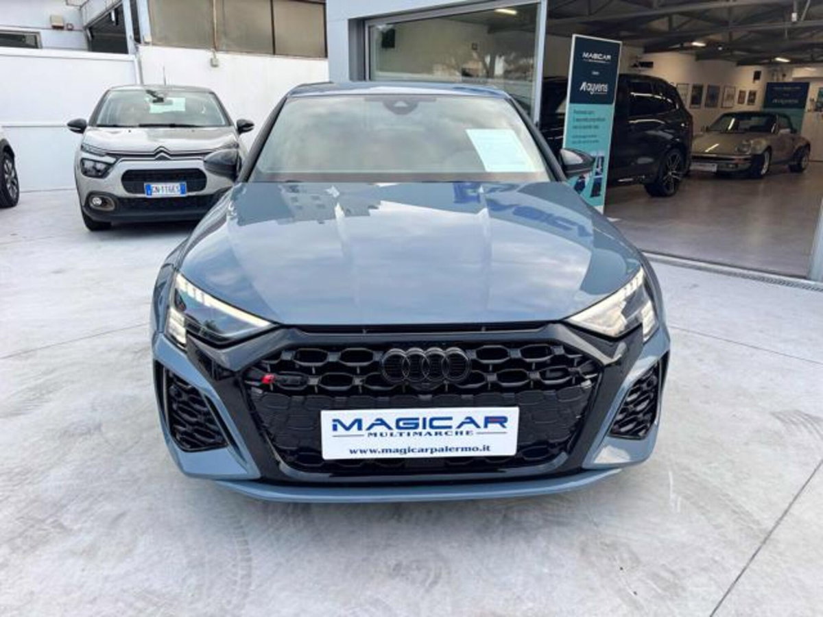 Audi RS 3 Sportback 3 TFSI quattro S tronic (4)