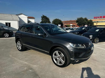 Volkswagen Touareg 3.0 TDI 204 CV tiptronic BlueMotion Techn. Executive (3)