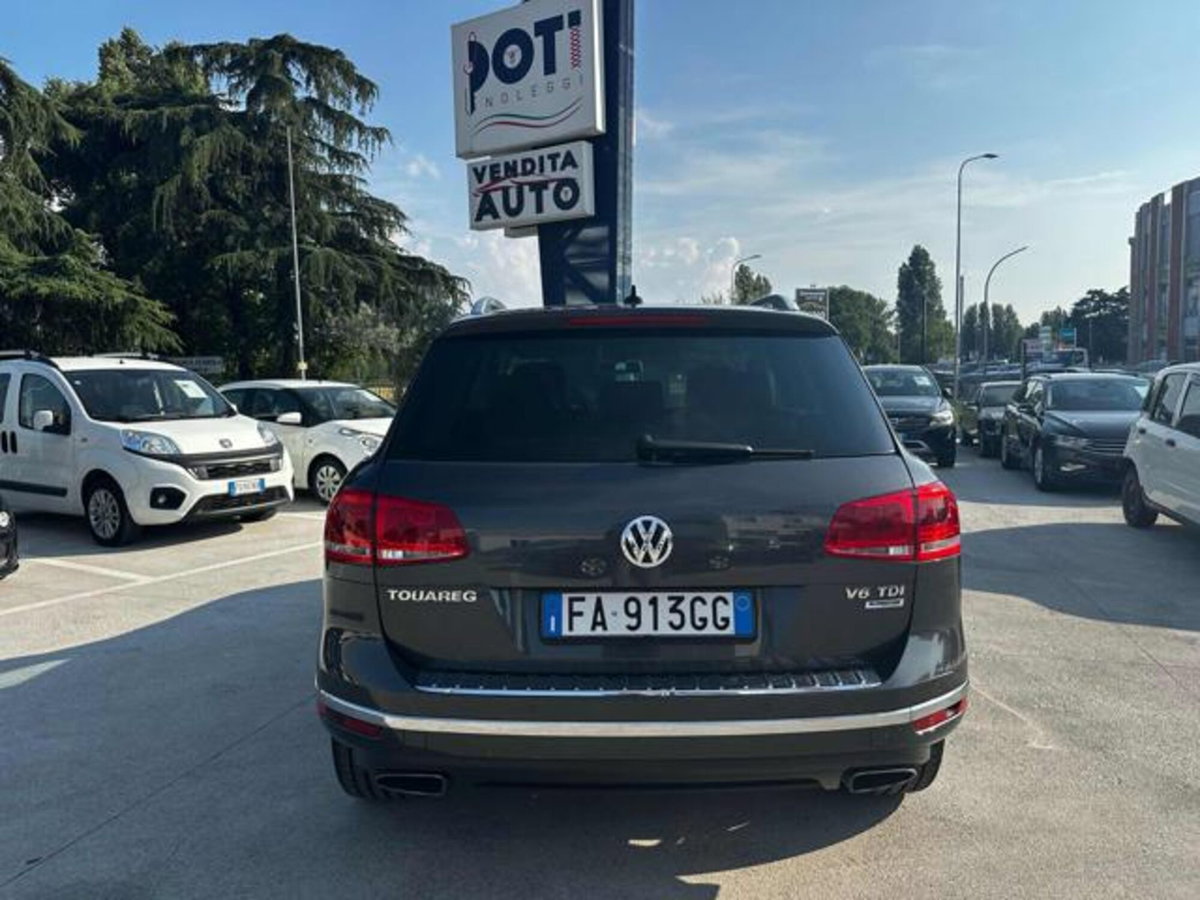 Volkswagen Touareg 3.0 TDI 204 CV tiptronic BlueMotion Techn. Executive (5)