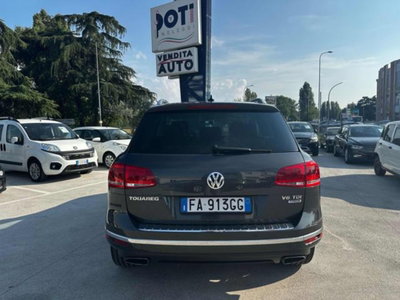 Volkswagen Touareg 3.0 TDI 204 CV tiptronic BlueMotion Techn. Executive (5)