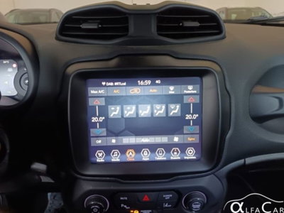 Jeep Renegade 1.3 T4 190CV PHEV 4xe AT6 Limited (15)