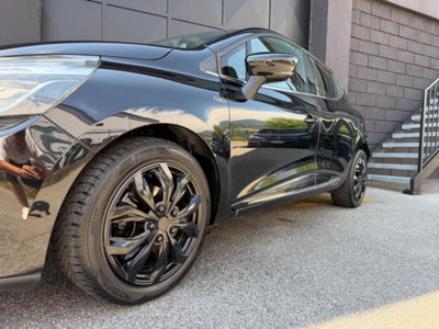 Renault Clio 1.2 75 CV 5 porte Duel (6)