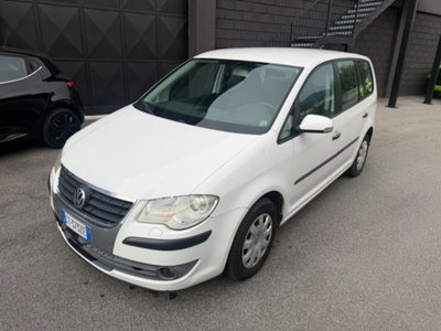 Volkswagen Touran Highline Ecofuel (7)