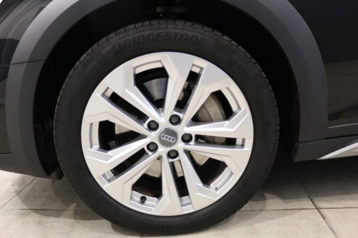 Audi A4 Allroad 45 TDI tiptronic Business (8)