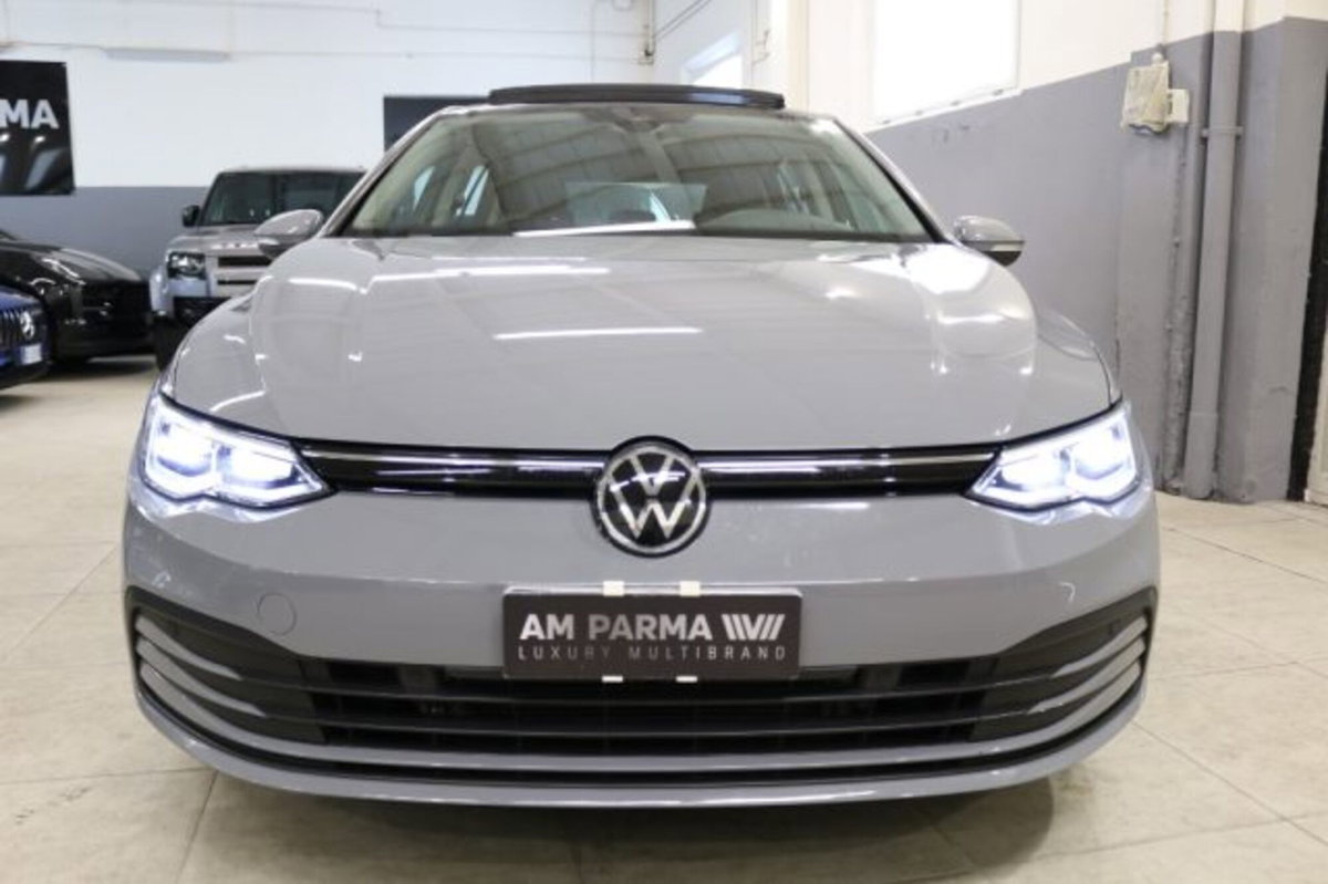 Volkswagen Golf 1.5 eTSI 150 CV EVO ACT DSG Style (2)