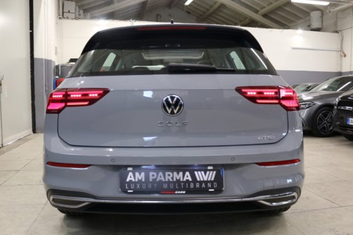 Volkswagen Golf 1.5 eTSI 150 CV EVO ACT DSG Style (5)