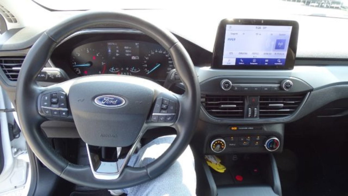 Ford Focus Station Wagon 1.5 EcoBlue 120 CV automatico SW Active (10)
