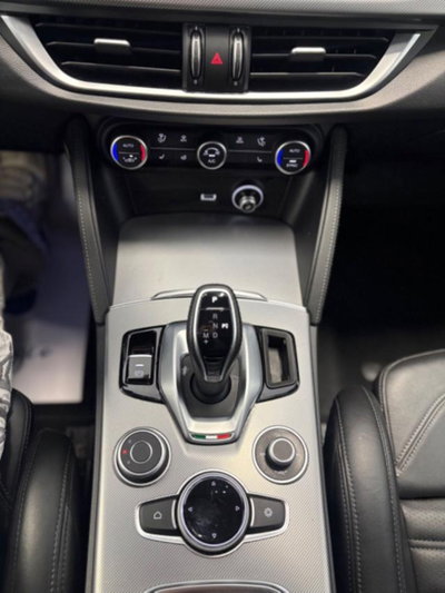 Alfa Romeo Stelvio Stelvio 2.0 Turbo 200 CV AT8 Q4 B-Tech (12)