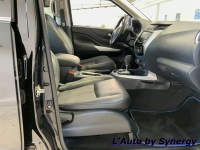 Nissan Navara 2.3 dCi 190 CV 7AT 4WD Double Cab N-Guard (7)
