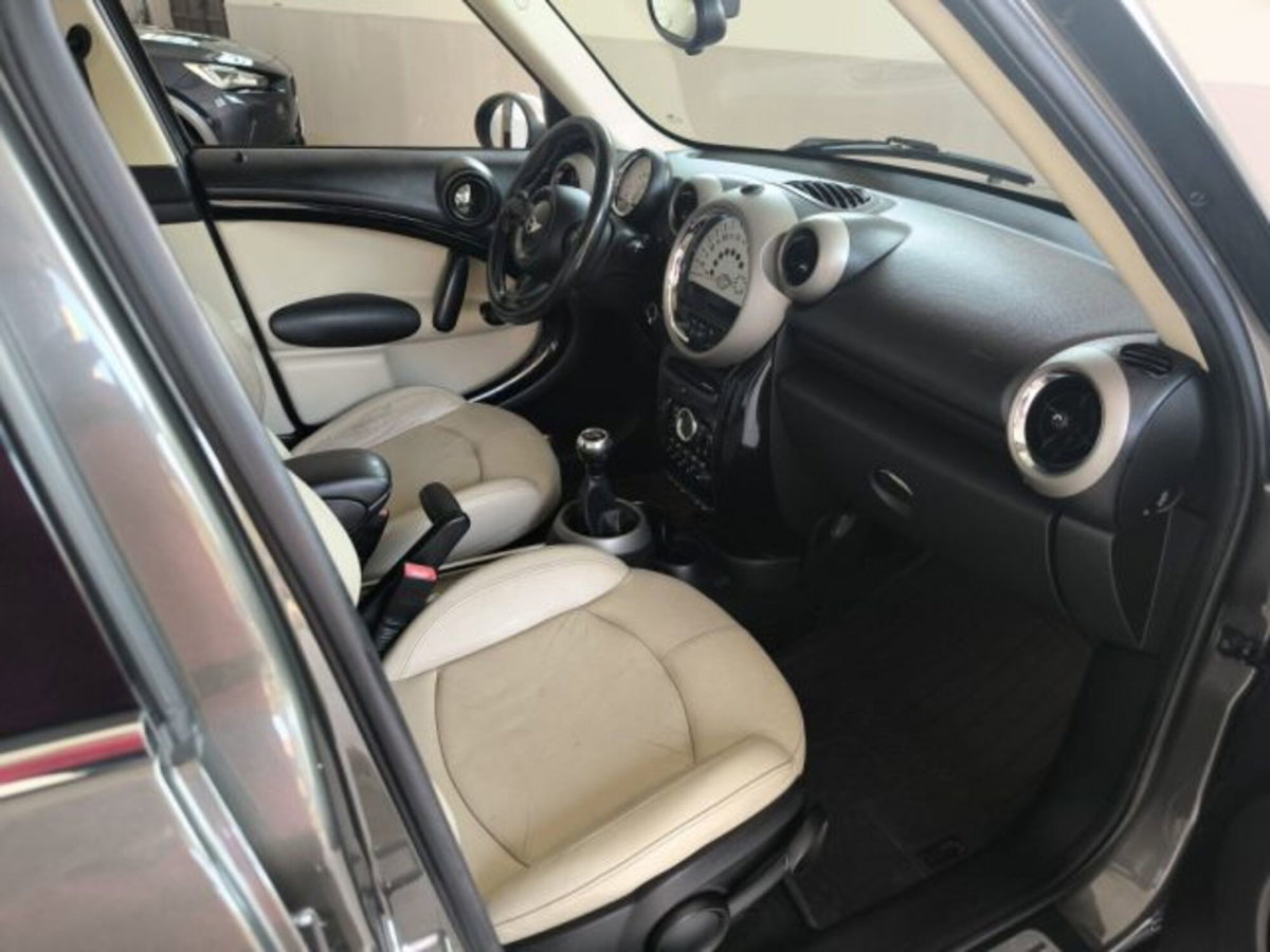 MINI Mini Countryman 2.0 Cooper SD Countryman (6)