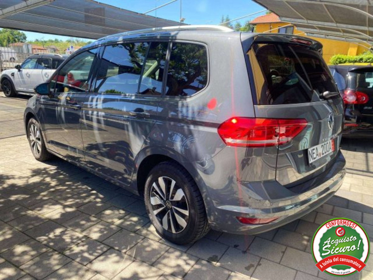 Volkswagen Touran 1.5 tsi Business 150cv dsg (4)