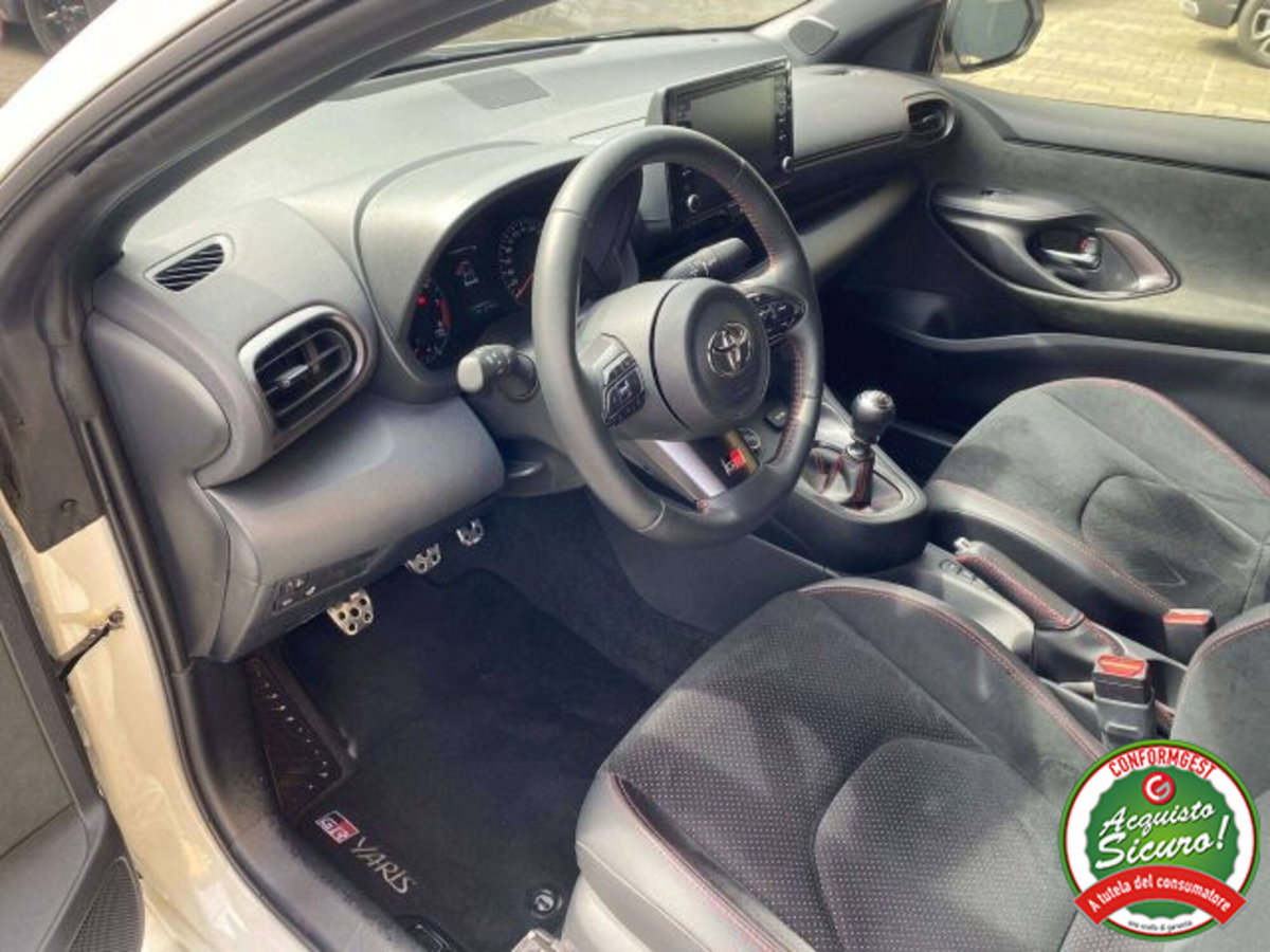 Toyota GR Yaris 1.6 Turbo 3 porte GR Yaris Circuit (10)