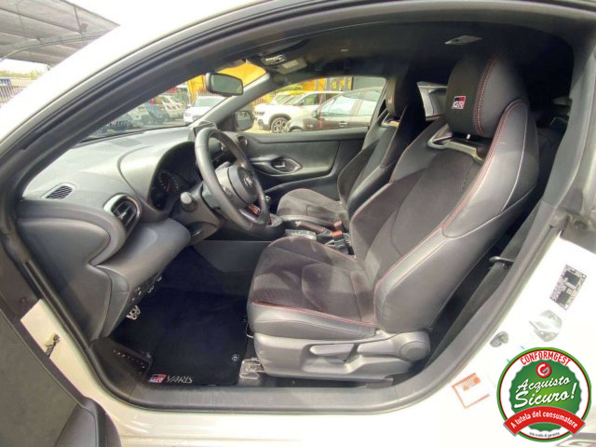Toyota GR Yaris 1.6 Turbo 3 porte GR Yaris Circuit (9)