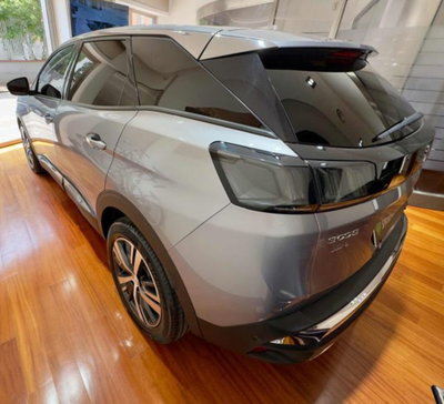 Peugeot 3008 BlueHDi 130 S&S EAT8 Allure Pack (4)