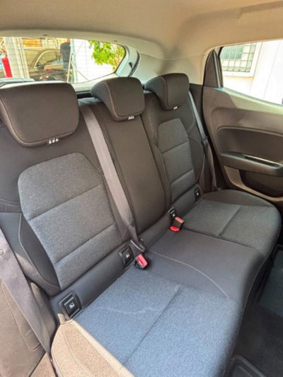 Renault Clio TCe 90 CV 5 porte Business (11)