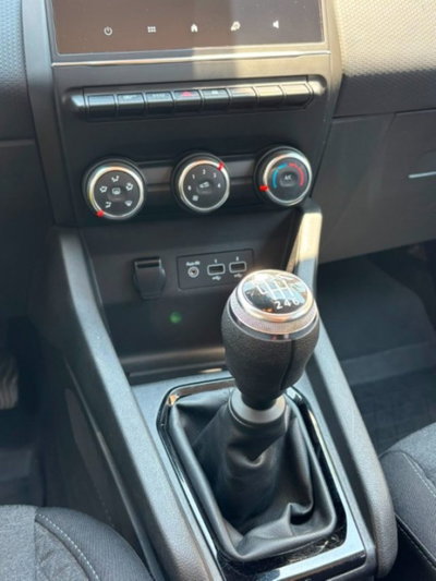 Renault Clio TCe 90 CV 5 porte Business (6)