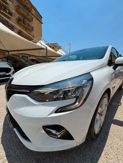 Renault Clio TCe 90 CV 5 porte Business (8)