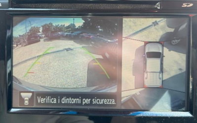 Nissan Navara 2.3 dCi 4WD King Cab N-Connecta (12)