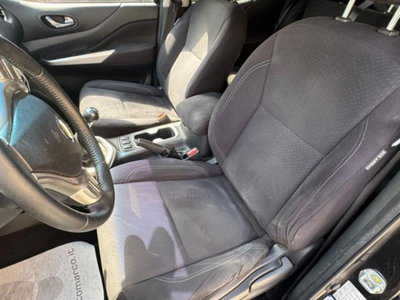 Nissan Navara 2.3 dCi 4WD King Cab N-Connecta (13)
