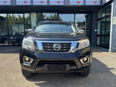Nissan Navara 2.3 dCi 4WD King Cab N-Connecta (2)
