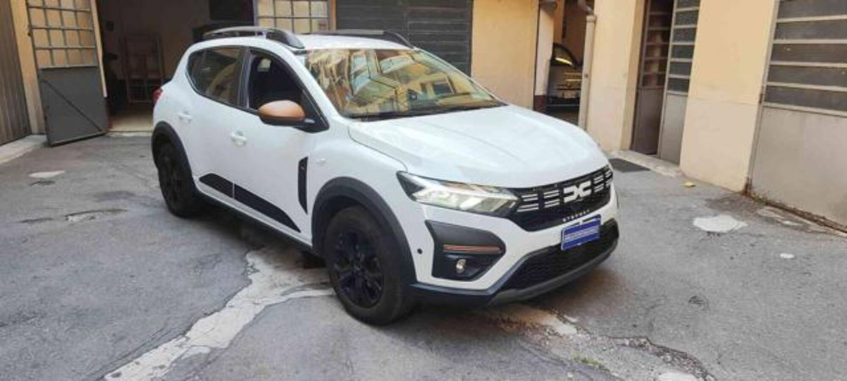 Dacia Sandero Stepway 1.0 tce Extreme 90cv cvt (13)