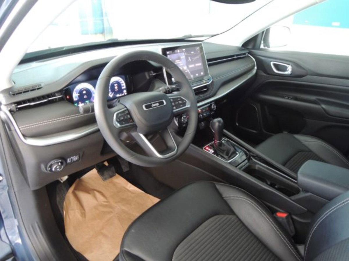 Jeep Compass 1.5 Turbo T4 130CV MHEV 2WD Limited (6)