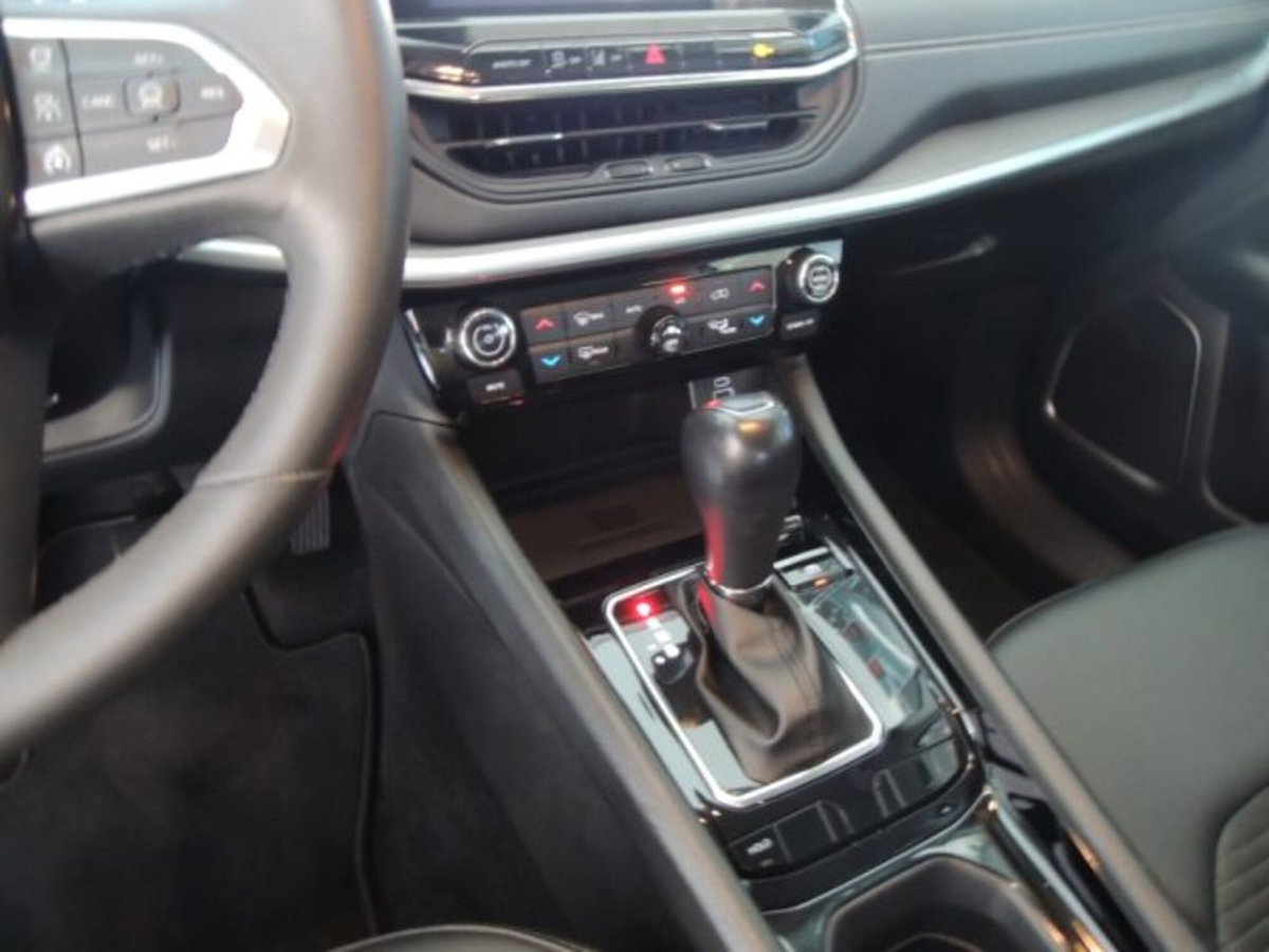 Jeep Compass 1.5 Turbo T4 130CV MHEV 2WD Limited (12)