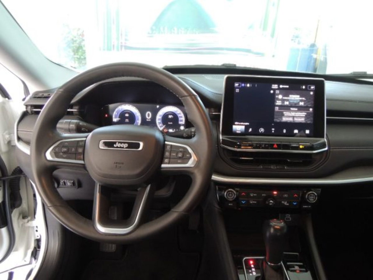 Jeep Compass 1.5 Turbo T4 130CV MHEV 2WD Limited (8)