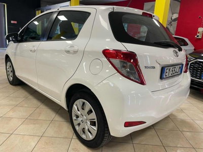 Toyota Yaris 1.0 5 porte Van (4)